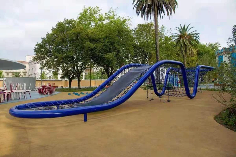 Struktur Panjat Tali Luar Ruan - Outdoor Adventure Course ulasan dan harga